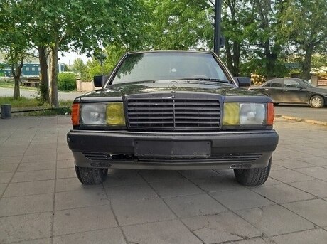 Mercedes 190 1992