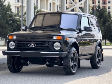 LADA (VAZ) Niva 2023