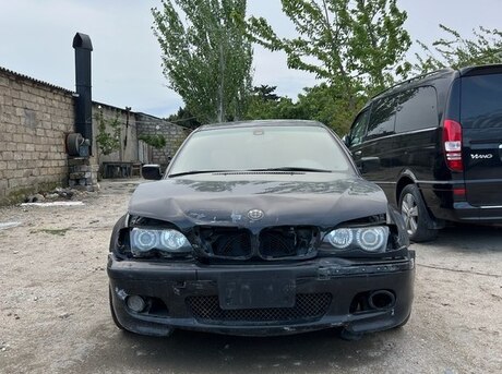 BMW 320 2004
