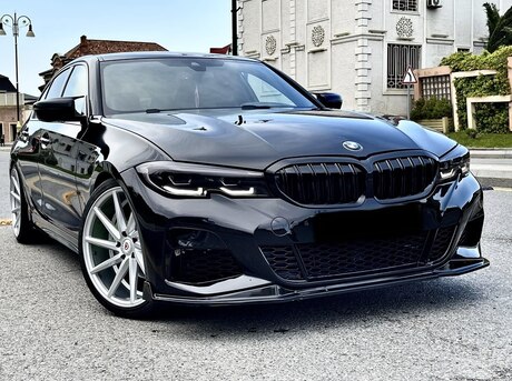BMW 330 2019