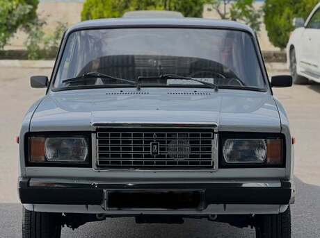 LADA (VAZ) 2107 2003
