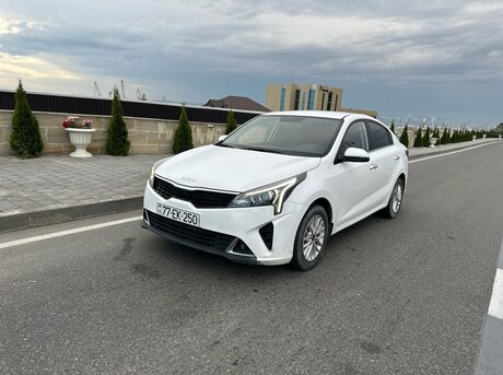 Kia Rio 2021