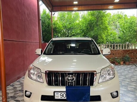 Toyota Land Cruiser Prado 2013