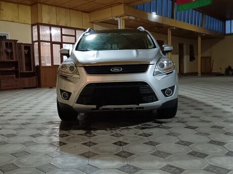 Ford Kuga 2011