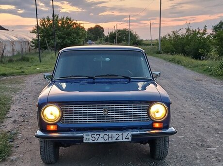 LADA (VAZ) 21011 1984