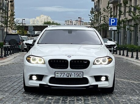 BMW 528