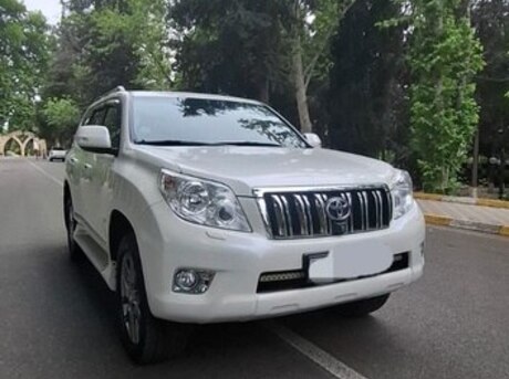 Toyota Land Cruiser Prado 2013