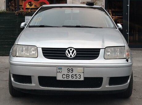 Volkswagen Polo 2000