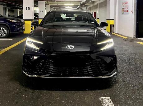 Toyota Camry 2024
