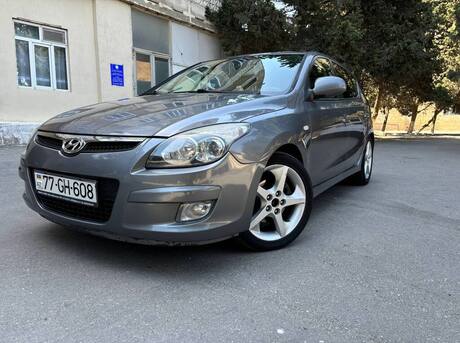 Hyundai i30 2011