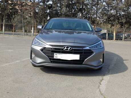 Hyundai Elantra 2019
