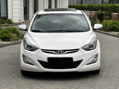 Hyundai Avante 2015
