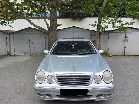 Mercedes E 240 2000