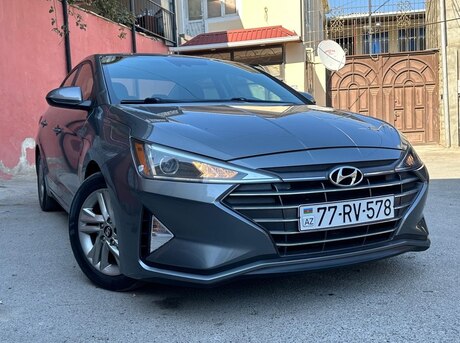 Hyundai Elantra 2019