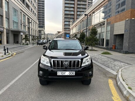 Toyota Land Cruiser Prado 2012