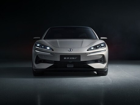 Denza Z9 GT
