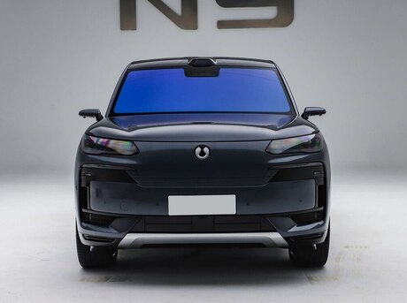 Denza N9