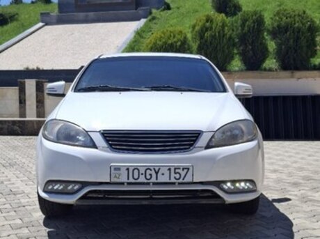 Daewoo Gentra 2014