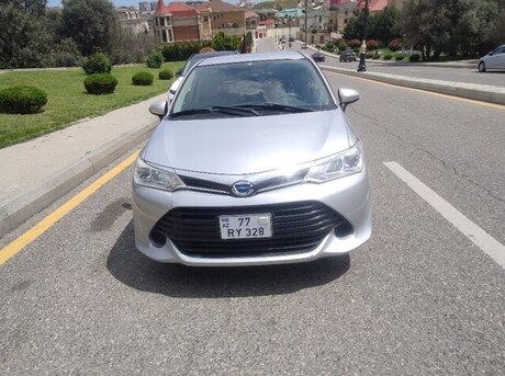 Toyota Corolla Fielder 2016