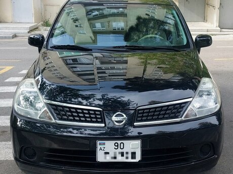 Nissan Tiida 2008