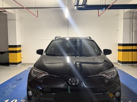 Toyota RAV4 2016