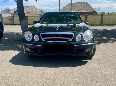 Mercedes E 320 2004