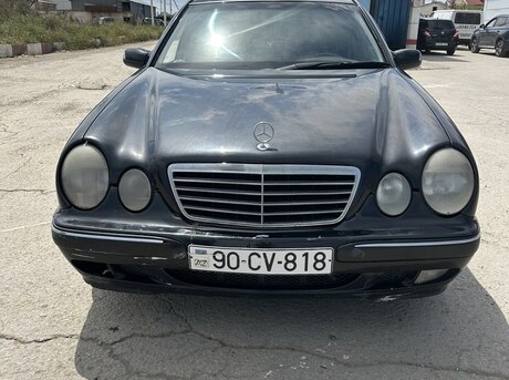 Mercedes E 320 4MATIC 2001