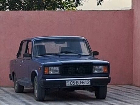 LADA (VAZ) 2107 2004