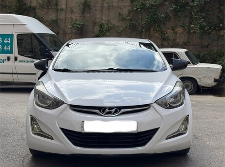 Hyundai Elantra 2015