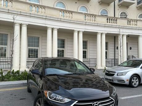 Hyundai Elantra 2018