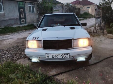Mercedes 190 1992