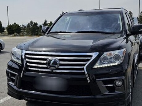 Lexus LX 570 2013