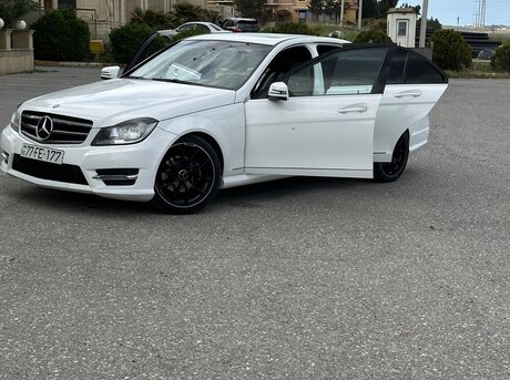 Mercedes C 250