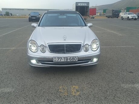 Mercedes E 220 d 2003