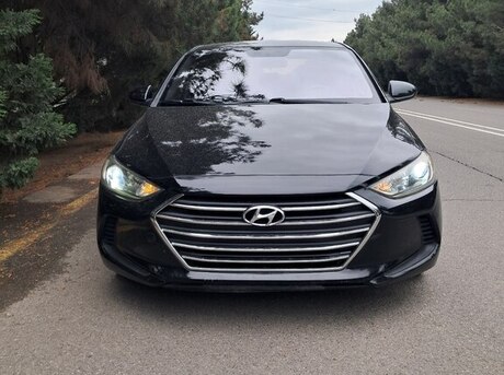 Hyundai Elantra 2018