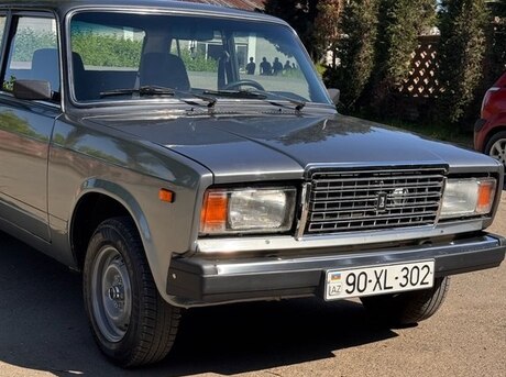 LADA (VAZ) 2107 2010