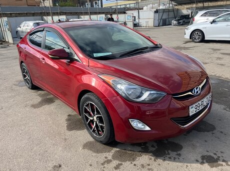 Hyundai Elantra 2011