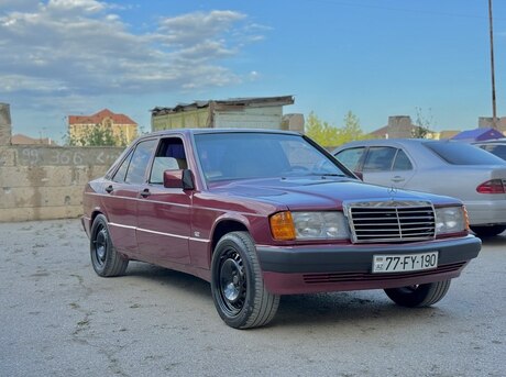 Mercedes 190 1989