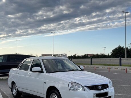 LADA (VAZ) Priora 2018