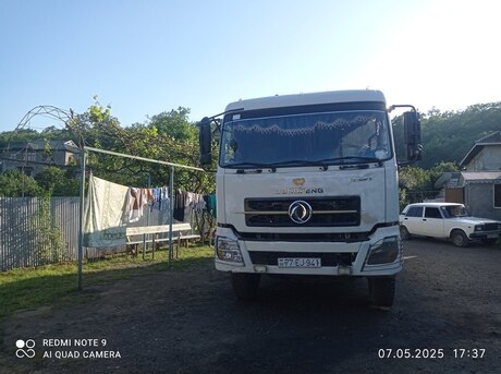 Shacman SX3314DT366 2013