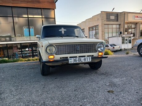 LADA (VAZ) 2103 1983