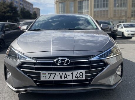 Hyundai Elantra 2019