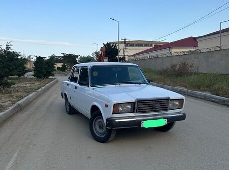 LADA (VAZ) 2107 2011