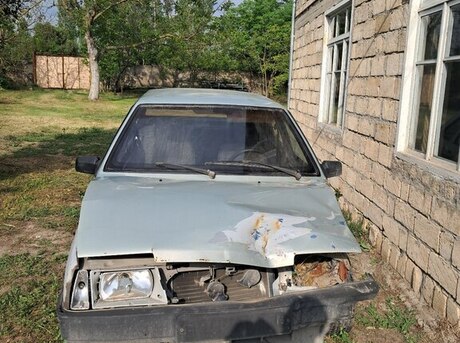 LADA (VAZ) 21099 2001