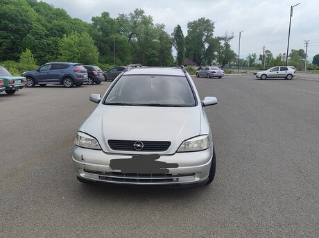 Opel Astra 2000