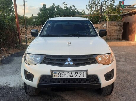 Mitsubishi L200