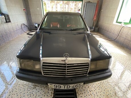 Mercedes 190 1993