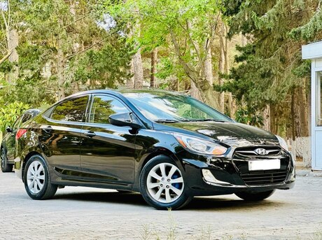Hyundai Accent 2013
