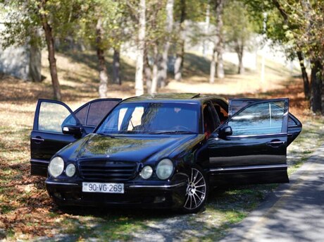 Mercedes E 320 2000