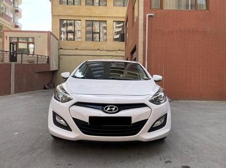 Hyundai i30 2014